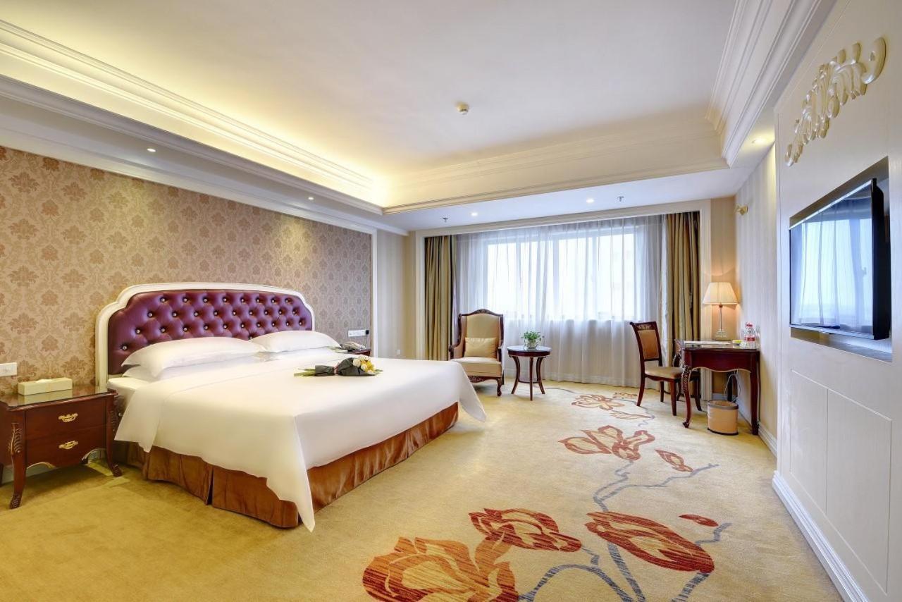 Vienna International Hotel Nanning Zoo Exterior foto
