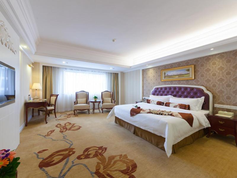 Vienna International Hotel Nanning Zoo Exterior foto